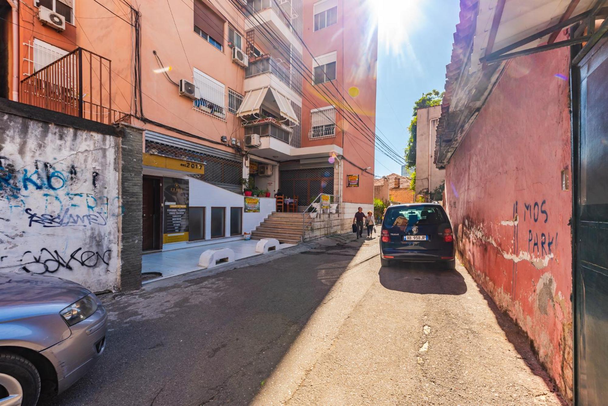 Atelier Apartments By Kondo Stays Tirana Extérieur photo